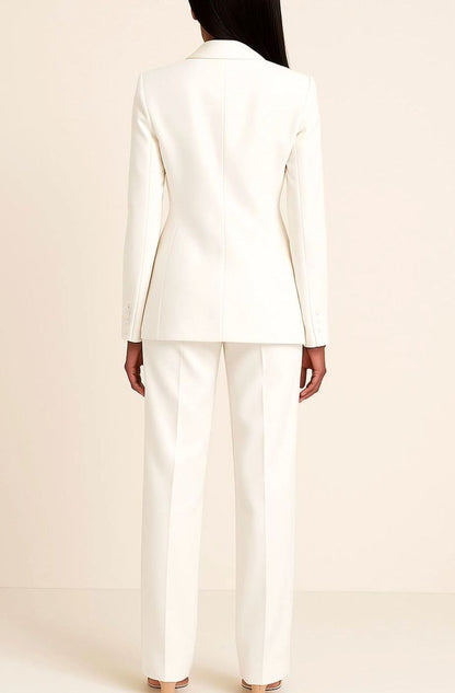Conjunto de traje ESMIRA combinado como estilismo de evento