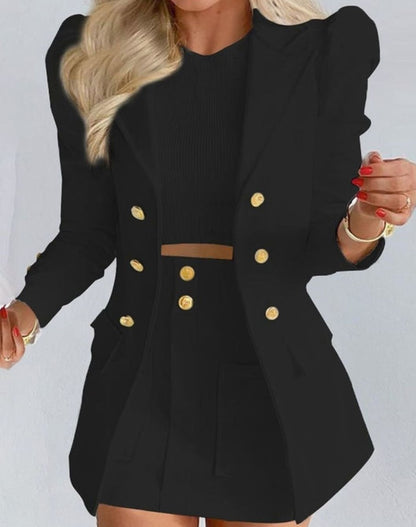 Blazer de doble botonadura con botones dorados