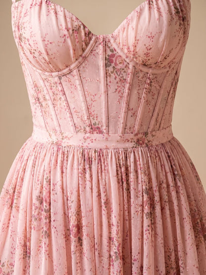Vestido largo floral ideal para eventos al aire libre