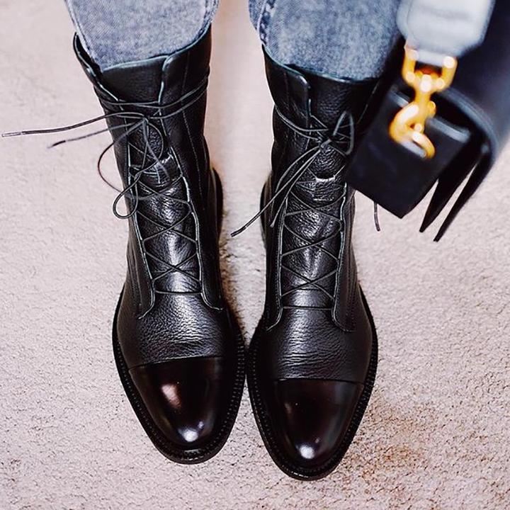 Detalle de la plantilla acolchada de las botas de mujer FLORENTIA