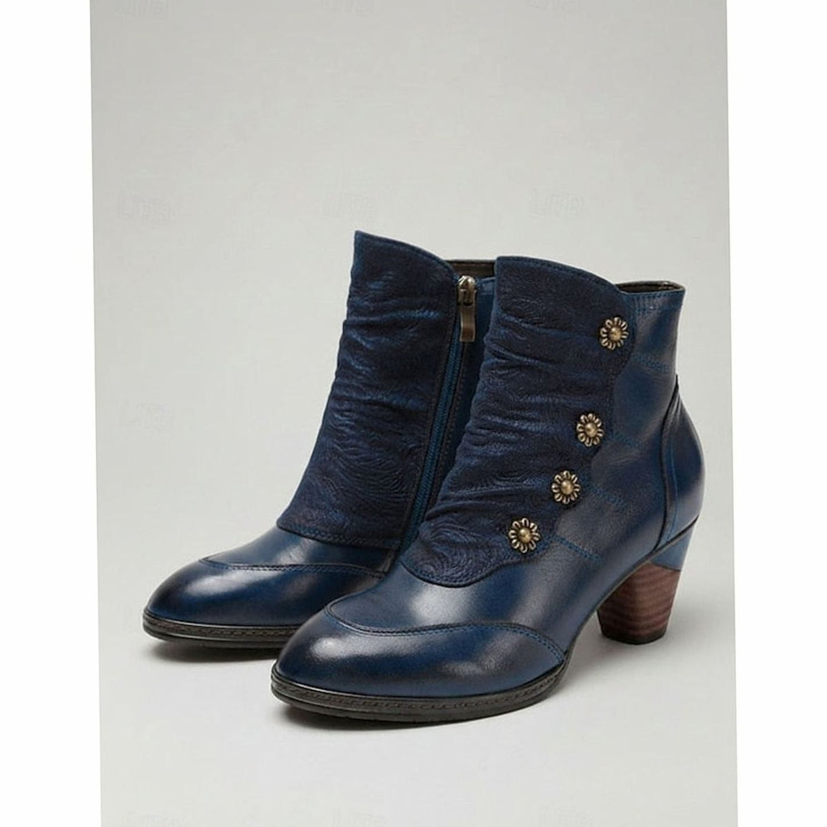 Botines combinados con look casual de jeans