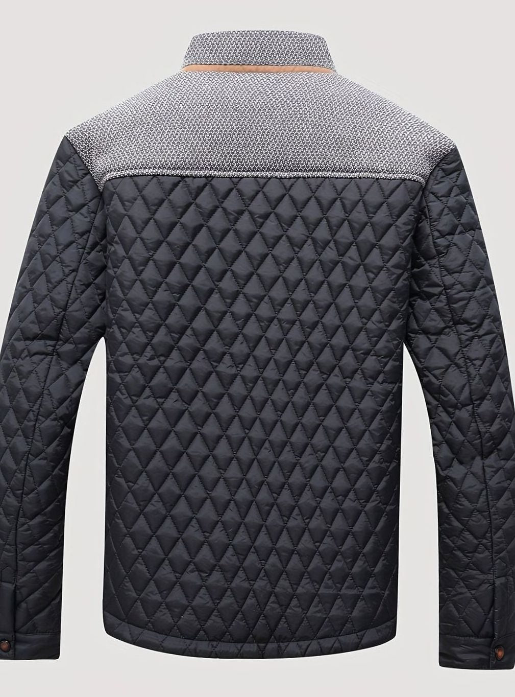 Chaqueta acolchada combinada con jersey de cuello redondo