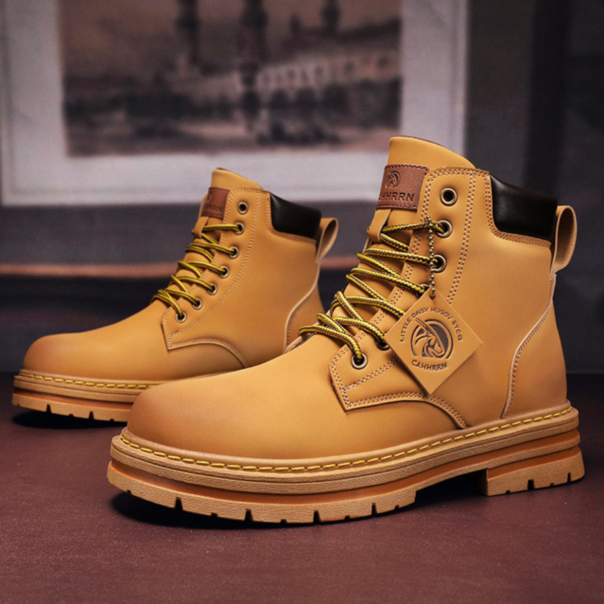 Botas de trabajo con cordones GRONDEK para hombre en vista lateral