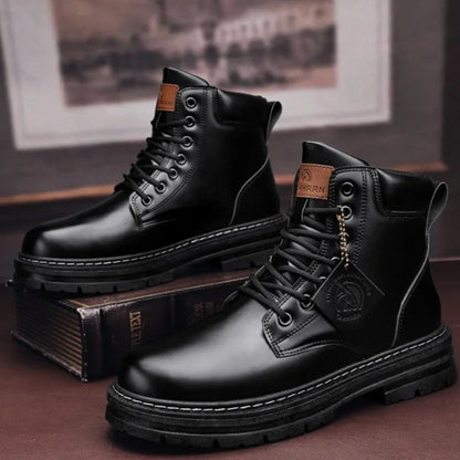Botas de trabajo GRONDEK combinadas con look casual urbano