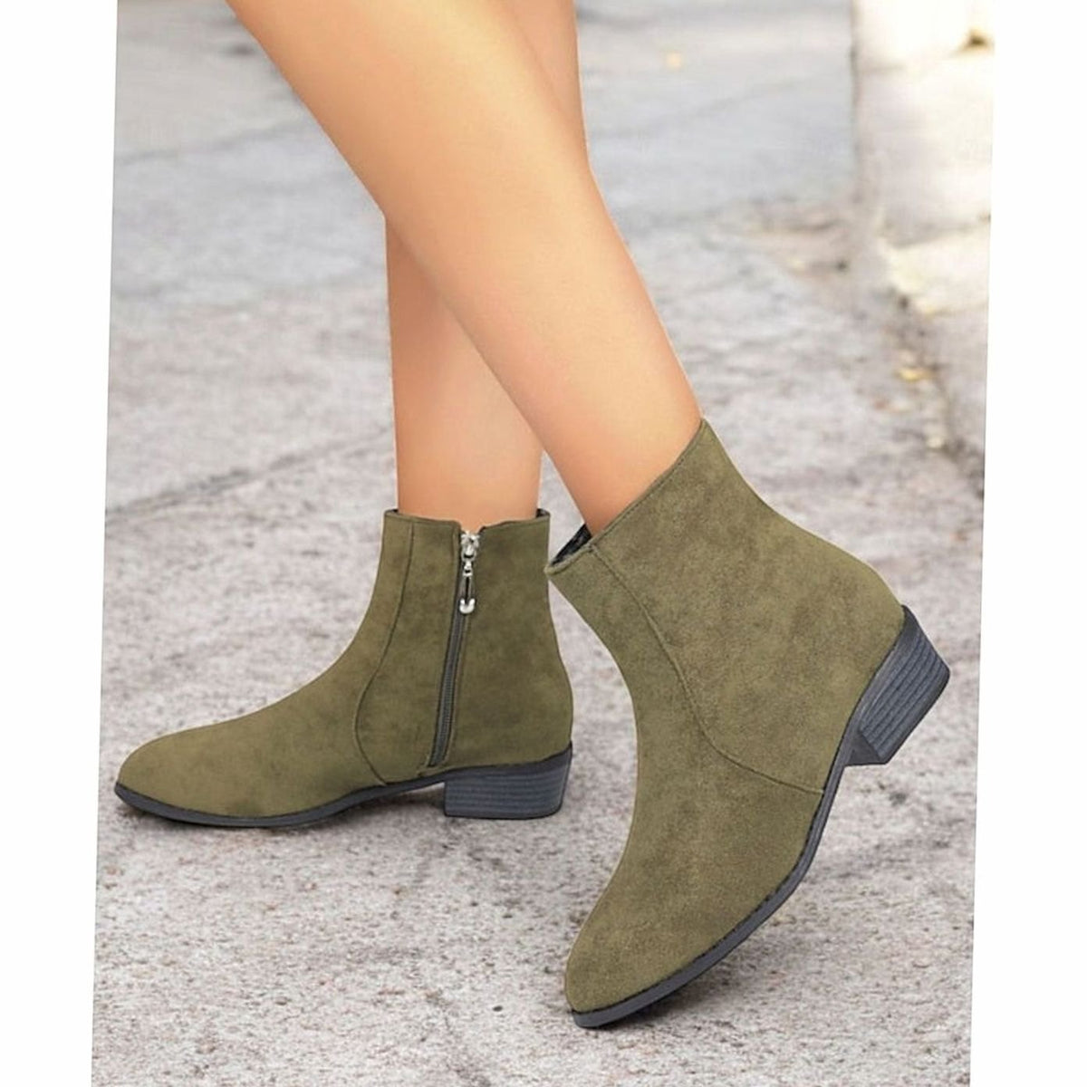 Botines ISANDRA de ante listos para el uso diario