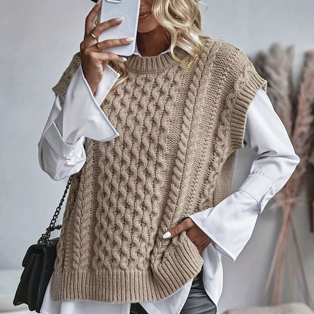 Chaleco de punto trenzado mujer con cuello alto ribeteado, modelo LUNA