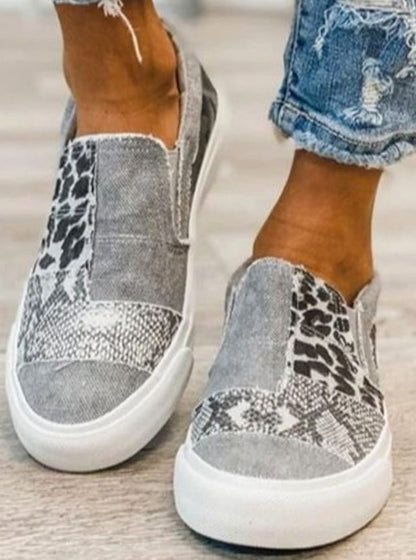 Zapatillas slip-on de lona con estampado animal leopardo y serpiente para mujer