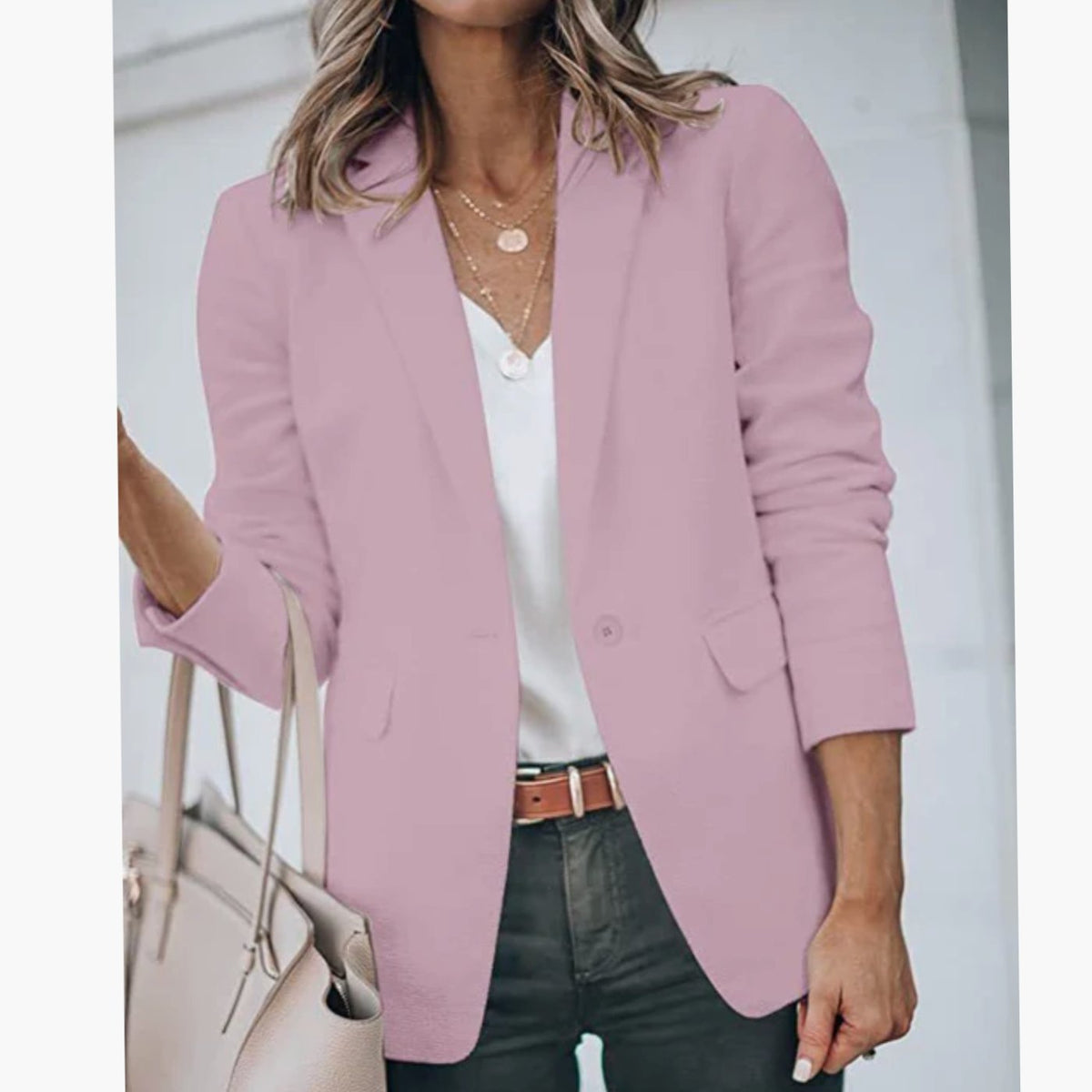 Blazer SELANYA combinada con pantalón de vestir