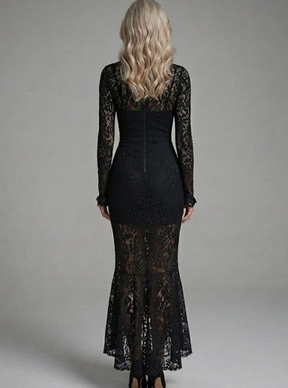 Vestido midi de encaje ajustado con silueta sirena vista de perfil