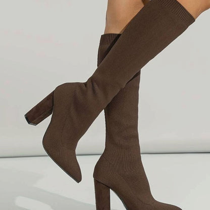 Botas SORELLE en rojo, ideales para looks de noche