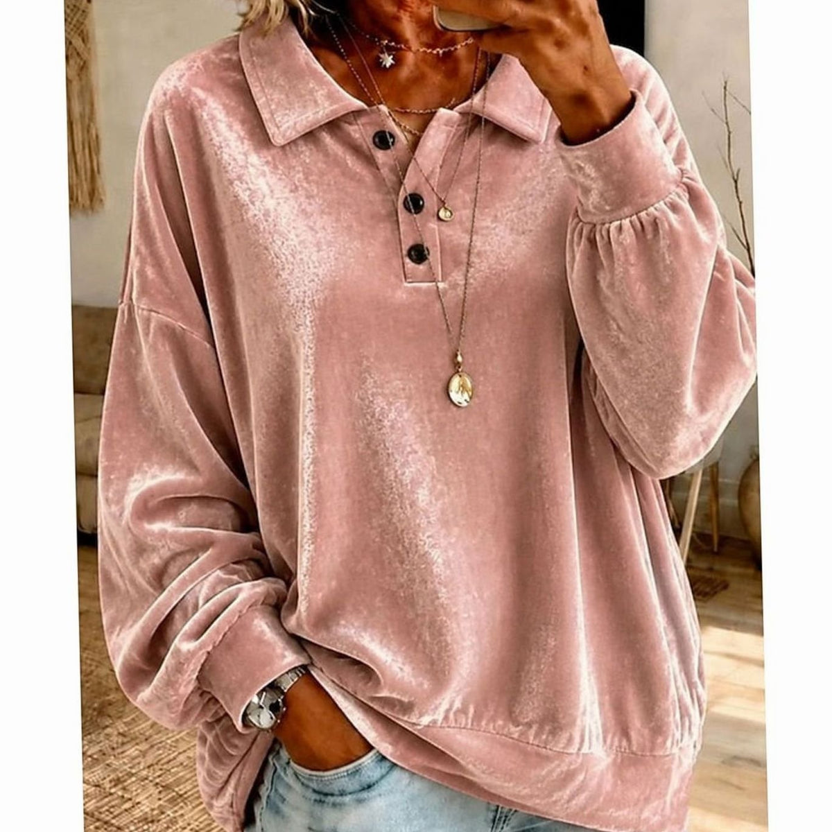 Jersey de terciopelo con cuello solapa y botonadura, corte oversize para mujer