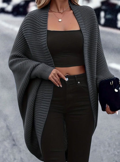 Cárdigan de punto oversize en gris oscuro con caída larga