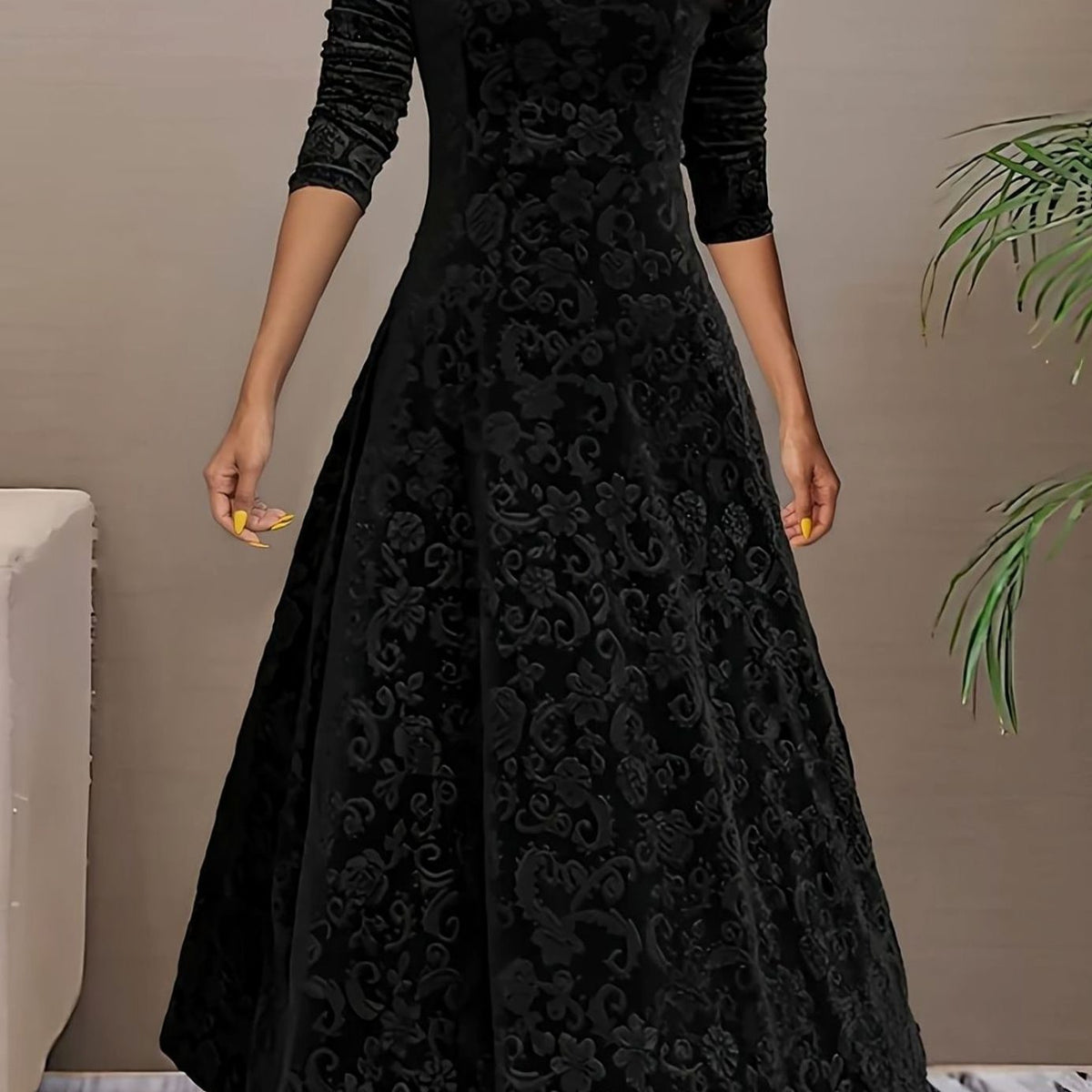 Guía de tallas del vestido de terciopelo floral VELISSA