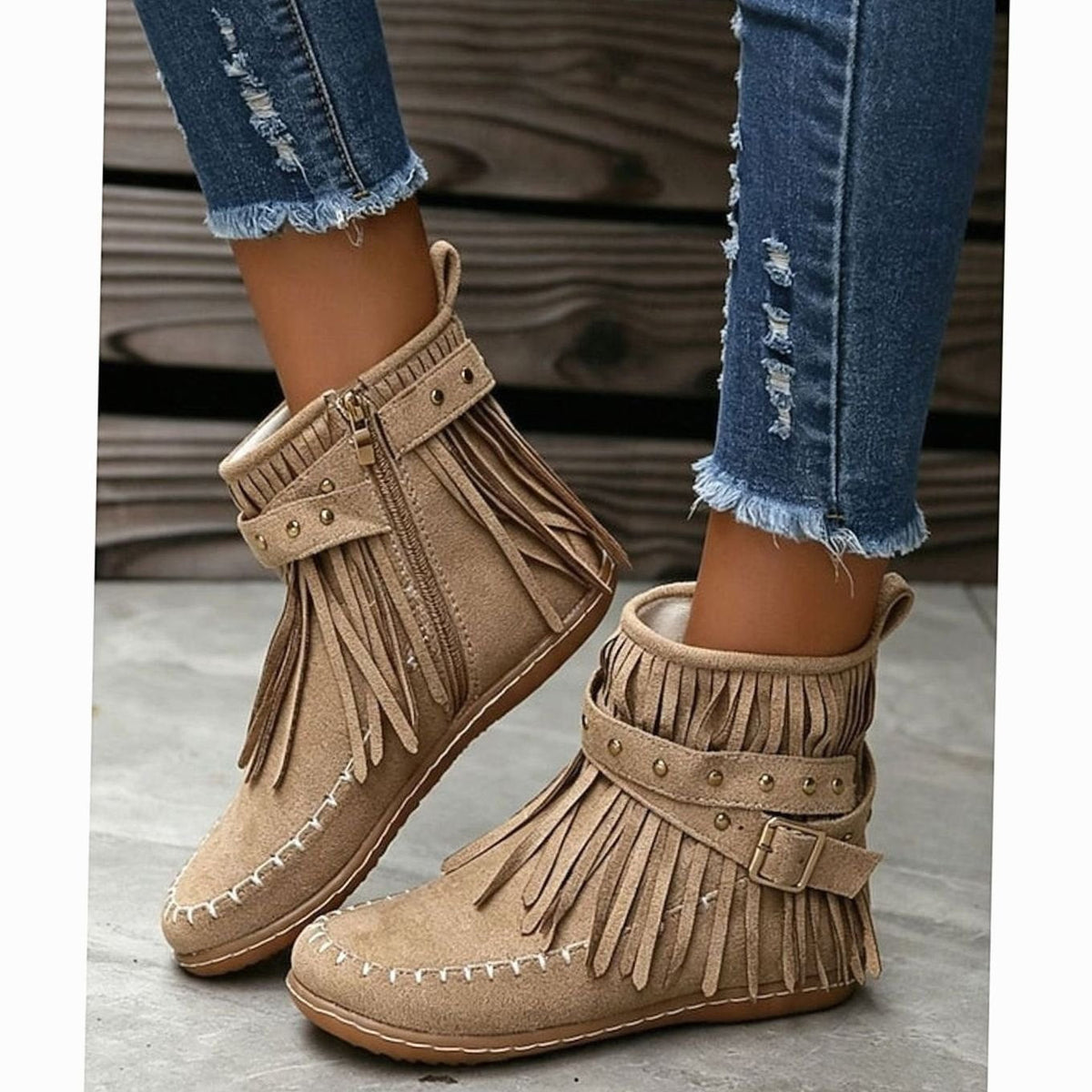 Botines camperos combinados con vaqueros para un look casual